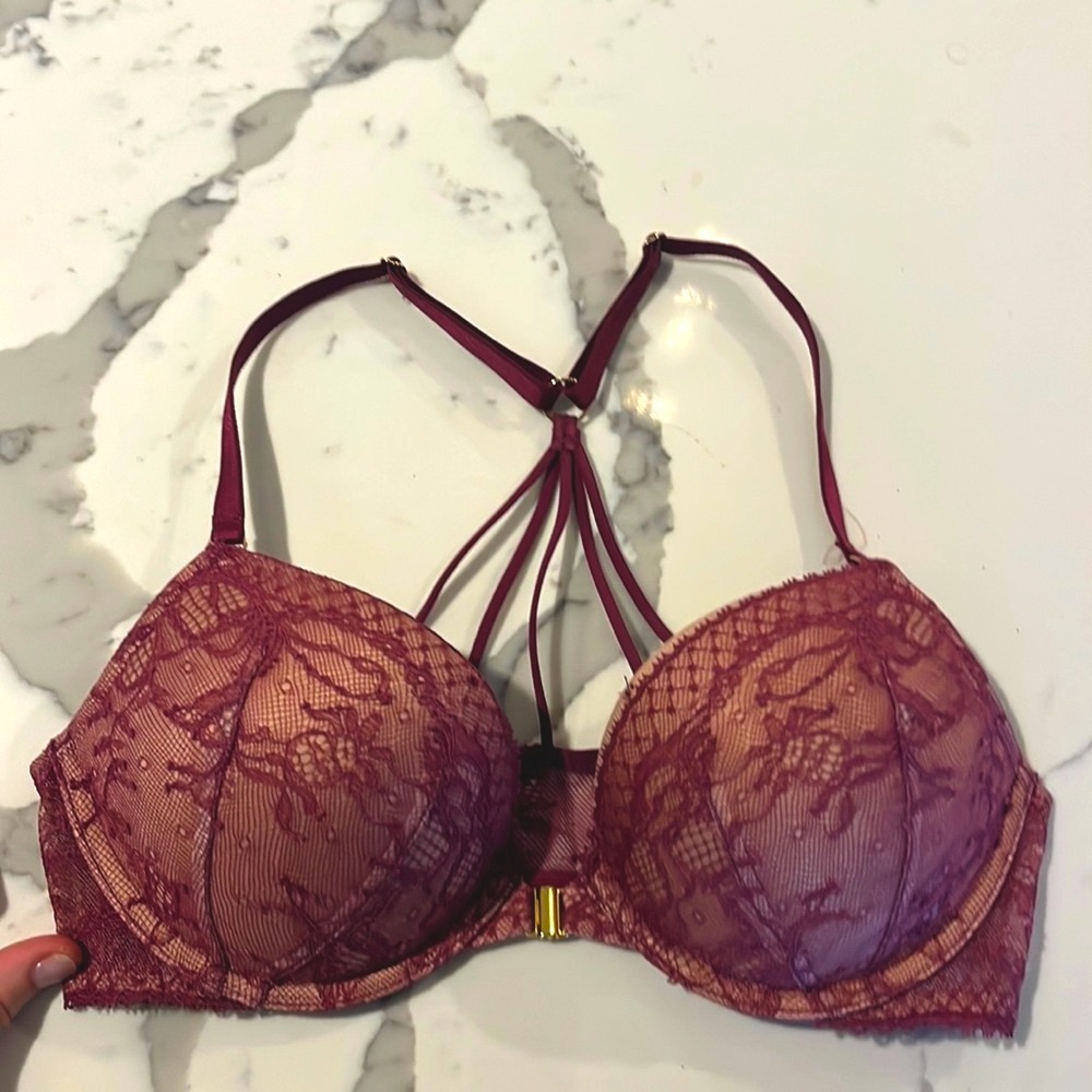VICTORIA SECRET Lace double push-up Bra (34B)